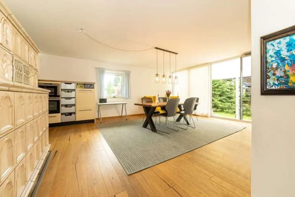 Immobilie in Rohrdorf - Provisionsfrei: 261 m² Doppelhaushälfte mit Loft-Charakter, Doppelgarage und Südwest-Terrasse - Bild 2