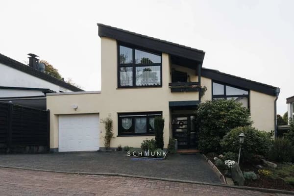 Immobilie in Kierspe - Gemeinsam wohnen, Freiraum genießen- Zweifamilienhaus in Kierspe - Bild 0