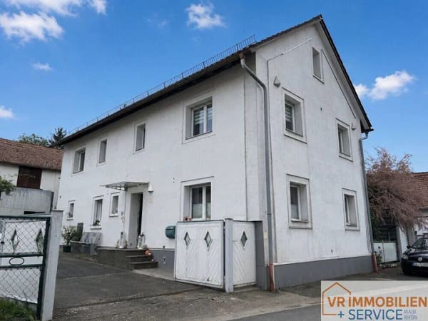 Immobilie in Üchtelhausen - Ein Ort für große Träume - Wohnhaus, Scheune und Raum für neue Ideen - 97532 Üchtelhausen - Bild 0