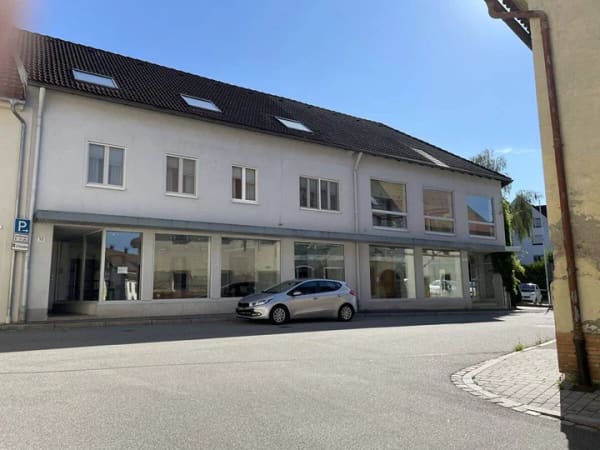 Immobilie in Vohenstrauß - Arbeiten und Wohnen im Herzen von Vohenstrauß in der nördlichen Oberpfalz! - Bild 1