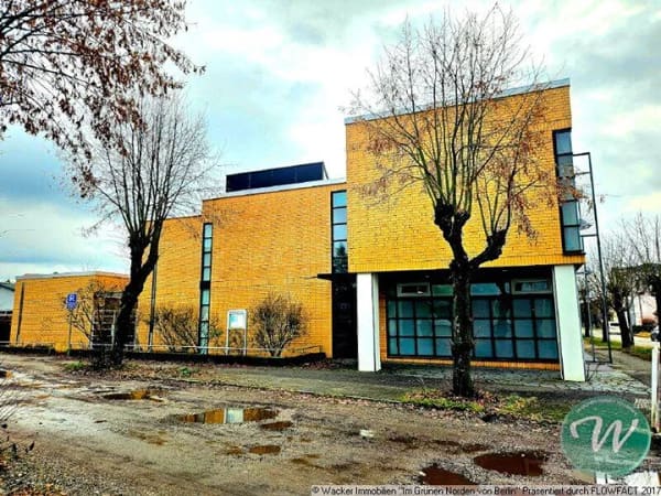 Immobilie in Eberswalde - Gelegenheit Nr. 42: Extravaganter/ Moderner Sakralbau/ Kirche/ Theater/ Gewerbe/ Büro in Eberswalde Finow - Bild 2