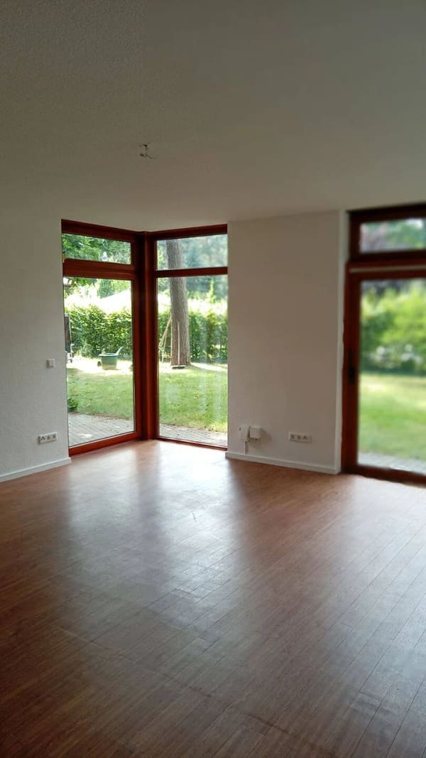 Immobilie in Möser - Charmantes Doppelhaus mit 4 Zimmern und großem Garten in Möser - Bild 2
