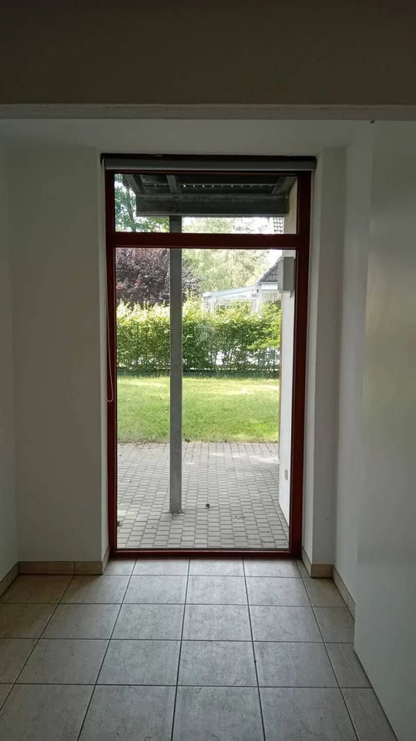 Immobilie in Möser - Charmantes Doppelhaus mit 4 Zimmern und großem Garten in Möser - Bild 4