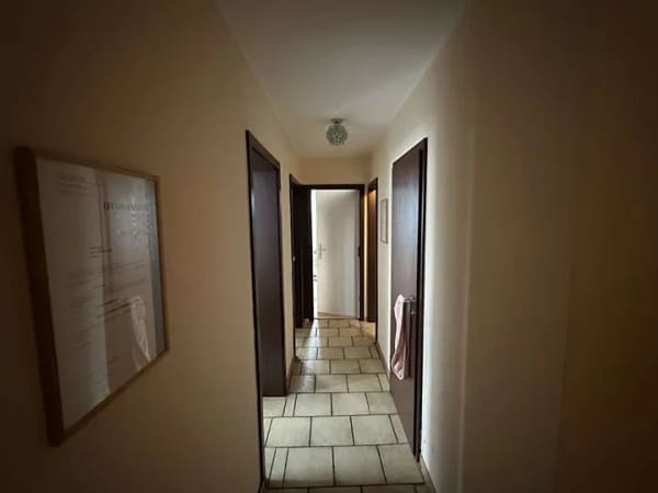 Immobilie in Umkirch - PROVISIONSFREI und Bezugsfrei – 5-Zimmer Wohnung(110qm) mit Traum-Aussicht am Waldrand in Umkirch - Bild 2