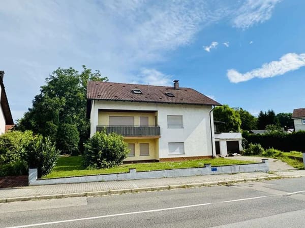 Immobilie in Lobbach - Immobilie mit Potenzial – Mehrgenerationenhaus mit Doppelgarage in Lobenfeld-Lobbach - Bild 3