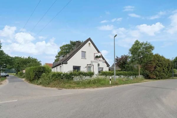 Immobilie in Kranenburg - Charmantes Zweifamilienhaus mit großem Garten und Wirtschaftsgebäuden  – direkt an der NL Grenze - Bild 0