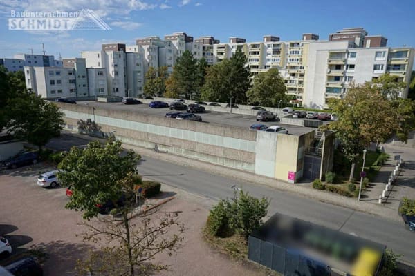 Immobilie in Wolfsburg - Fix & Flip oder Traumwohnung: 4 Zimmer mit Potenzial in zentraler Lage! Wolfsburg-Westhagen - Bild 2