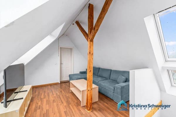 Immobilie in Georgensgmünd - Sonnige, im Jahr 2022 neu ausgebaute 3 Zimmer-DG-Wohnung - aktuell vermietet - Bild 1