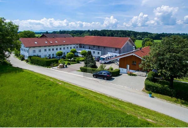 Immobilie in Griesstätt - EIN HOFGUT VOLLER MÖGLICHKEITEN - Bild 0