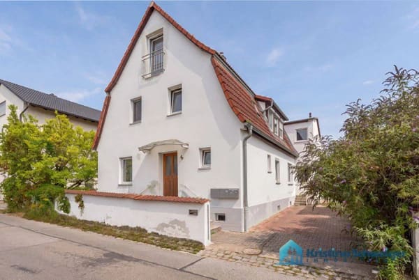Immobilie in Georgensgmünd - Schöne, sonnige & große Erdgeschoss-Wohnung mit eigenem großen Garten & Kamin - aktuell vermietet - Bild 2