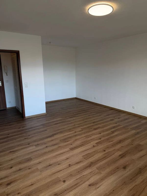 Immobilie in Kriftel - Vollständig renovierte 1-Zimmerwohnung mit TG-Platz in ruhiger Lage! - Bild 1