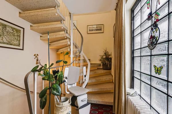 Immobilie in Preetz - Familienhaus mit klassischer Struktur - dazu Balkon, Keller, Garten und Garage! - Bild 2