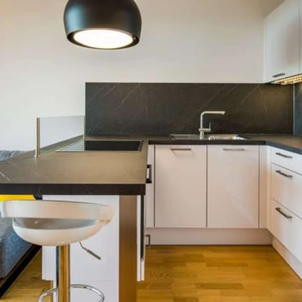 Immobilie in München - Haidhausen: Stilvolles 1-Zimmer-Apartment mit West-Balkon und 7,2 % Rendite - Bild 1
