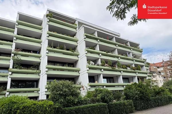 Immobilie in Düsseldorf - Vermietetes 1-Zi.-Appartement mit Balkon & Stellplatz - Bild 0