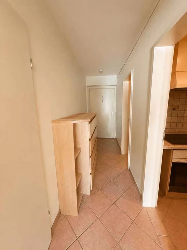 Immobilie in München - Vermietetes Apartment in begehrter Wohnlage mit großzügigem Balkon - Bild 3