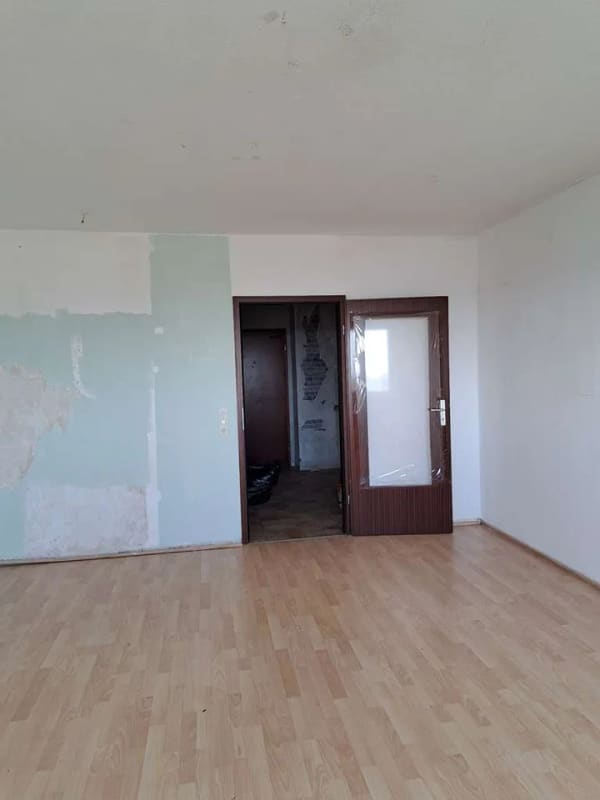 Immobilie in Mainz - Kleiner Preis, großes Potential: 35 m² zum Selbstgestalten in Mainz-Marienborn - Bild 1