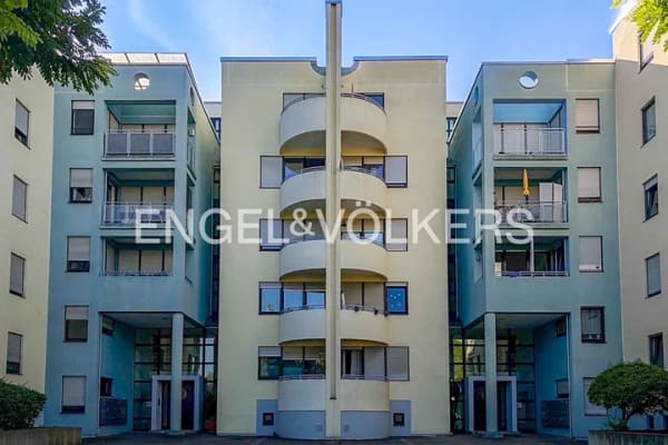 Immobilie in Mainz - Gepflegte 1-Zimmer-Wohnung mit Balkon, separater Küche und Tiefgaragenstellplatz in Mainz - Bild 0